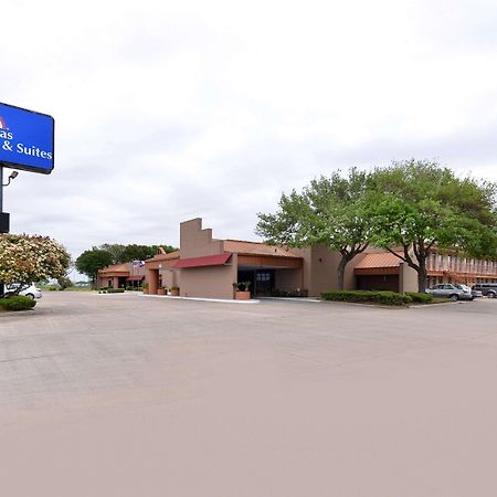 Americas Best Value Inn And Suites Victoria Kültér fotó